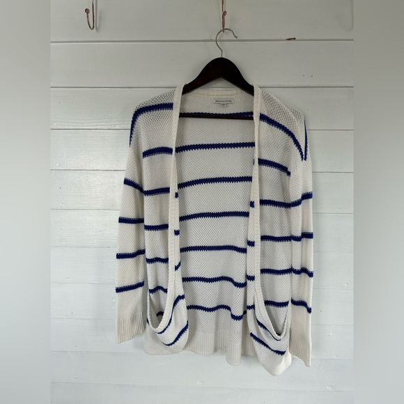 White with Blue Stripes Open Front American Eagle Cardigan - Picture 1 of 9